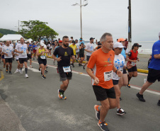 Corrida da Sanepar em Guaratuba reúne 1.200 participantes