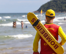 Corpo de Bombeiros salva mais de 800 vidas durante o Verão Maior Paraná