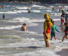 Corpo de Bombeiros salva mais de 800 vidas durante o Verão Maior Paraná