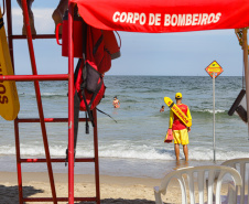 Corpo de Bombeiros Militar do Paraná realiza mais de 700 salvamentos durante o Verão Maior Paraná