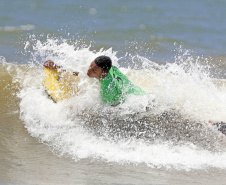 1ª etapa do Circuito Paranaense de Bodyboarding movimentou as areias de Guaratuba no fim de semana