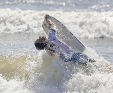 1ª etapa do Circuito Paranaense de Bodyboarding movimentou as areias de Guaratuba no fim de semana