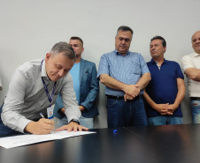 Estado autoriza licitação de AME e Maternidade para Paranaguá