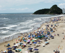 7º Boletim de Balneabilidade das águas do Paraná indica 55 pontos aptos para banho