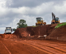 Obras de duplicação de Mauá da Serra a Londrina avançam na região Norte