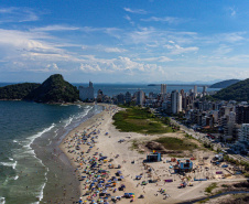 7º Boletim de Balneabilidade das águas do Paraná indica 55 pontos aptos para banho