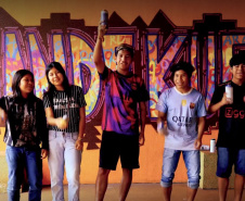 Oficina de grafitti estimula frequência escolar e fortalece cultura indígena em escola no oeste do estado