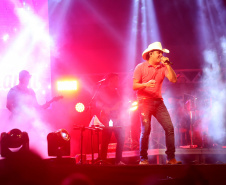 Show Guilherme e Santiago em Pontal do Parana