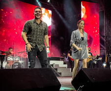 Show de Maria Cecília e Rodolfo em Matinhos