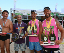 Campeonato de beach tennis encerra programação esportiva do Verão Maior Paraná