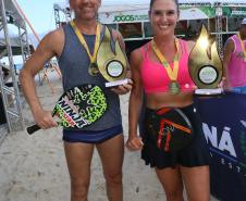 Campeonato de beach tennis encerra programação esportiva do Verão Maior Paraná