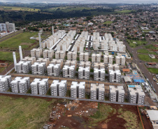 Londrina, 25 de fevereiro de 2023 - Entrega das chaves do Residencial Solar di Ravello, com familias contempladas pelo programa Casa Fácil.