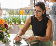 Londrina, 25 de fevereiro de 2023 - Entrega das chaves do Residencial Solar di Ravello, com familias contempladas pelo programa Casa Fácil.