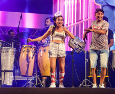 SHOWS