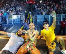 SHOWS