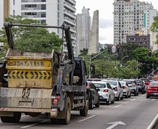 Paraná encerrou 2022 com alta de 4,4% no setor de serviços, aponta IBGE