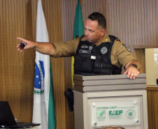 Polícia Militar ministra palestra na Federação da Agricultura do Paraná e reforça segurança rural do Estado