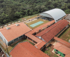 Manoel Ribas, 02 de fevereiro do 2023 - O governador Carlos Massa Ratinho Junior entregou na manhã desta quinta-feira as obras de ampliação no Colégio Estadual Indígena Cacique Gregório Kaekchot, na terra indigina Ivaí. 