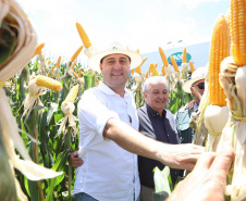 IDR-Paraná supera 200 mil atendimentos no Show Rural e fica ainda mais perto do produtor