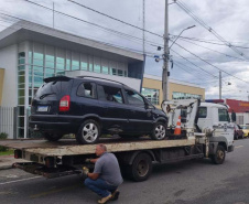 PCPR inicia nova etapa de remoção de veículos apreendidos em delegacias da RMC  -  Novo pátio