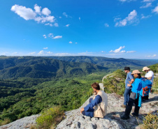 Trabalho de campo em expedição Pró-Espécies na RPPN Caminho das Tropas