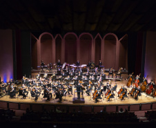 Orquestra Sinfônica do Paraná no Guairão