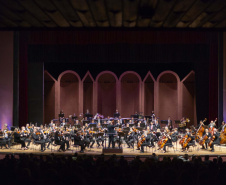 Orquestra Sinfônica do Paraná no Guairão