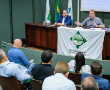 Presidente da Ceasa Paraná é reconduzido para dirigir a Abracen