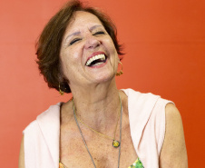 O tempo é o agora para Ana Maria Ferreira Silva, a bailarina mais antiga e em atividade do país. 