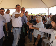  O governador Carlos Massa Ratinho Junior anunciou o início da usina fotovoltaica no aeroporto de Maringá.