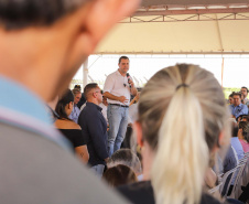  O governador Carlos Massa Ratinho Junior anunciou o início da usina fotovoltaica no aeroporto de Maringá.