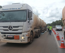 DER ativa balança de fiscalização de cargas em Guarapuava