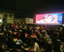Cinema na Praça Curitiba