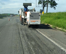 DER/PR recupera rapidamente quedas de barreiras em rodovia nos Campos Gerais
