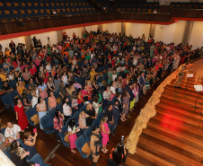 No Dia da Mulher, o governo do Paraná, por meio da Escola de Gestão, realizou homenagem no Canal da Música.