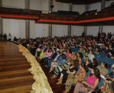 No Dia da Mulher, o governo do Paraná, por meio da Escola de Gestão, realizou homenagem no Canal da Música.