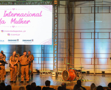 No Dia da Mulher, o governo do Paraná, por meio da Escola de Gestão, realizou homenagem no Canal da Música.