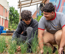 Colégio de Foz do Iguaçu produz biogás e ensina sustentabilidade a partir de projeto universitário