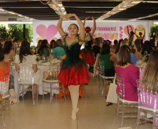 A primeira-dama do Paraná, Luciana Saito Massa, presidiu nesta terça-feira (21) o II Encontro das Primeiras-Damas do Paraná — A Força da Mulher Paranaense, no Museu Oscar Niemeyer, em Curitiba. 