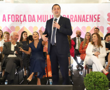 O governador Carlos Massa Ratinho Junior anunciou nesta terça-feira (21) um pacote de ações do Governo do Estado focadas na promoção da igualdade de gênero e combate à violência contra a mulher.