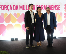 A primeira-dama do Paraná, Luciana Saito Massa, presidiu nesta terça-feira (21) o II Encontro das Primeiras-Damas do Paraná — A Força da Mulher Paranaense, no Museu Oscar Niemeyer, em Curitiba. 