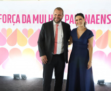 A primeira-dama do Paraná, Luciana Saito Massa, presidiu nesta terça-feira (21) o II Encontro das Primeiras-Damas do Paraná — A Força da Mulher Paranaense, no Museu Oscar Niemeyer, em Curitiba. 