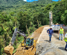 Estrada da Graciosa tem frentes de trabalho em quatro quilômetros