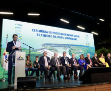 GOVERNADOR EM EXERCÍCIO - FOZ