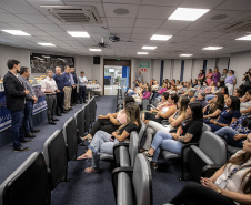 Portos do Paraná reservará a funcionárias 50% das vagas em cursos nacionais e internacionais