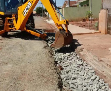 Obras em andamento realizadas em Bela Vista do Paraíso com recursos do Governo do Estado