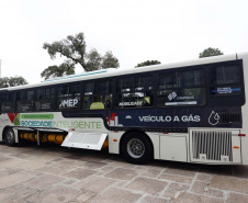 Ônibus movido 100% a GNV é uma das atrações da COMPAGAS no Smart City Expo Curitiba