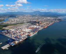  Porto de Paranaguá celebra 88 anos com foco no futuro