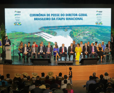 GOVERNADOR EM EXERCÍCIO - FOZ