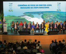 GOVERNADOR EM EXERCÍCIO - FOZ